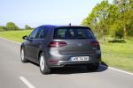 Volkswagen Golf BlueMotion TGI 2018 года (WW)